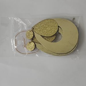 Gold Oval Evening Earrings